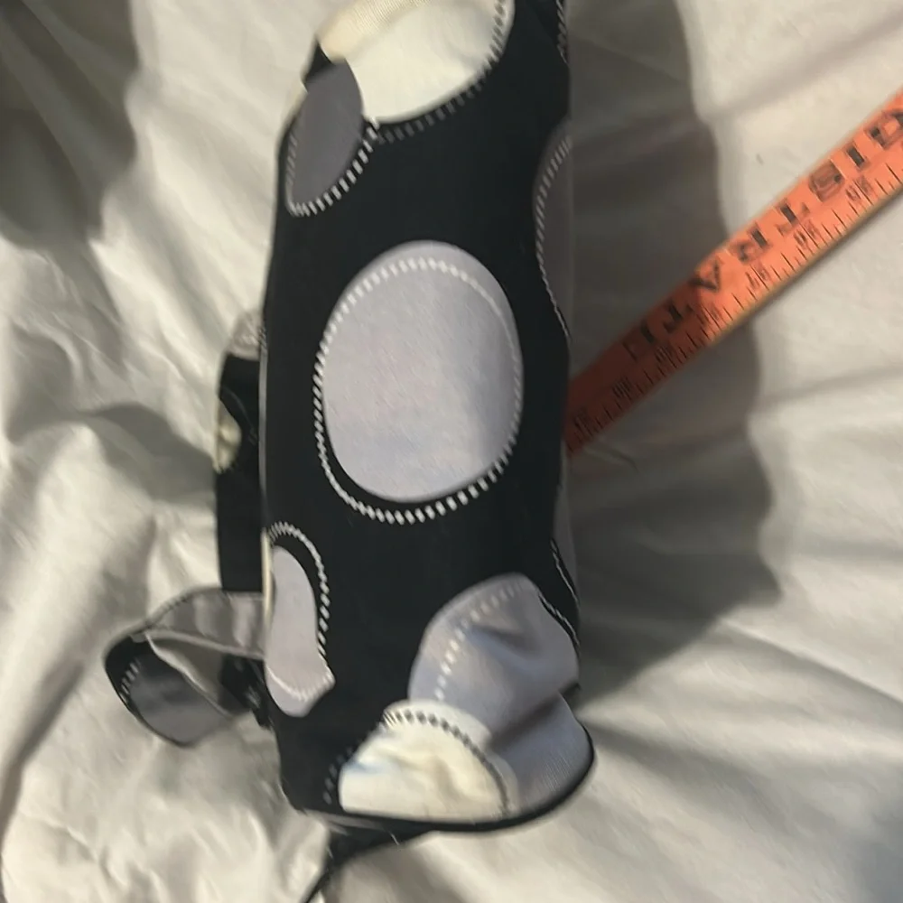 “31”travel Happy Dot makeup bag vinyl lined zip close,1 outside1 inside pocket